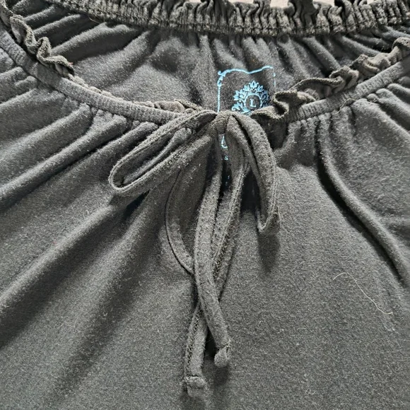 (L) Women's Ashley Judd Black Long Sleeve Top - Picture 3 of 5